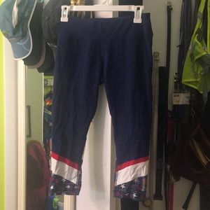 Like new Reebok RWB Crop Leggings